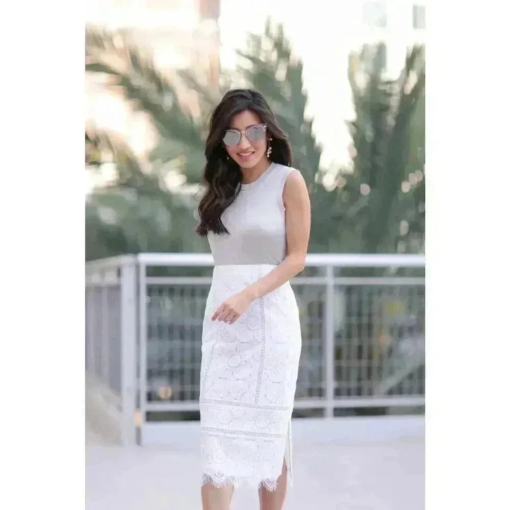 BANANA REPUBLIC LACE MIDI PENCIL SKIRT SIZE 0 - Picture 2 of 9